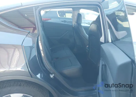 2024 Tesla Model Y Long Range Dual Motor All-Wheel Drive from USA, damaged, VIN 7SAYGDEE8RA233519